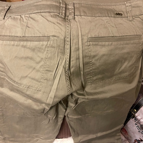 NWT- Juniors jolt jeans size 13 really nice green color - Picture 3 of 6